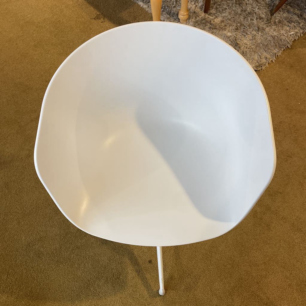 Hay AAC20 Smooth White Curved Shell Dining Chair SET OF 6 C DINING TABLES
