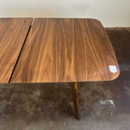 Walnut Butterfly Leaf Table