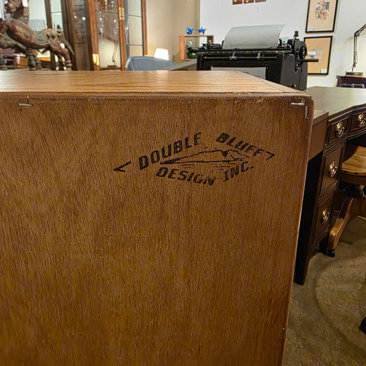 Don Willis Oak Mid Height Shelf