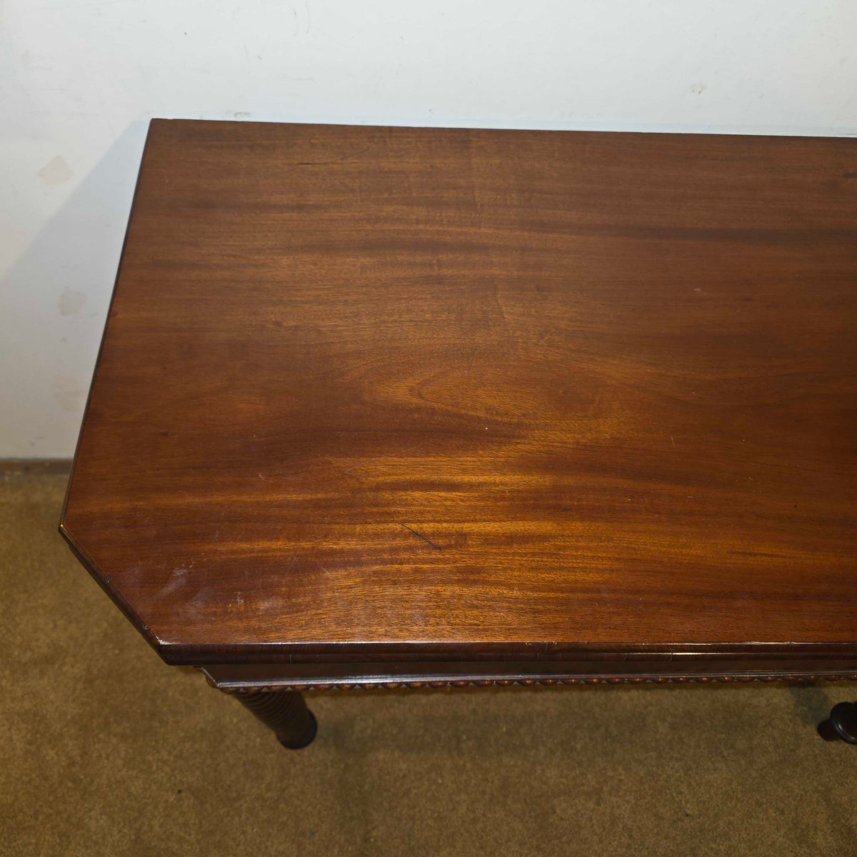 Mahogany Flip Top Card Table