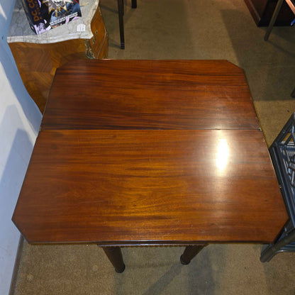 Mahogany Flip Top Card Table