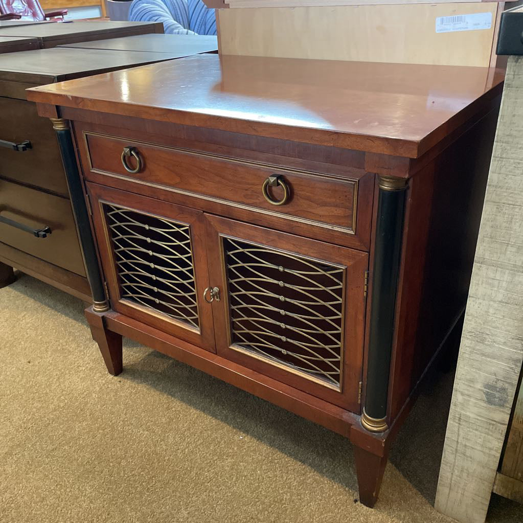 Henredon 2 Door 1 Drawer Nightstand