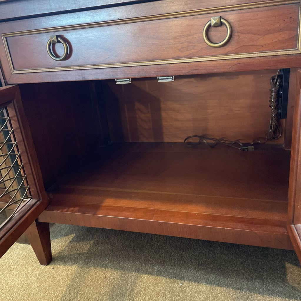 Henredon 2 Door 1 Drawer Nightstand