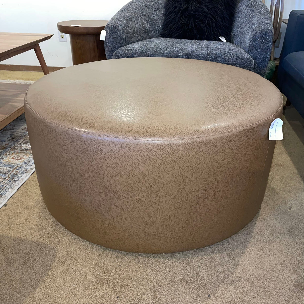 Round Faux Leather Ottoman U OTTOMANS