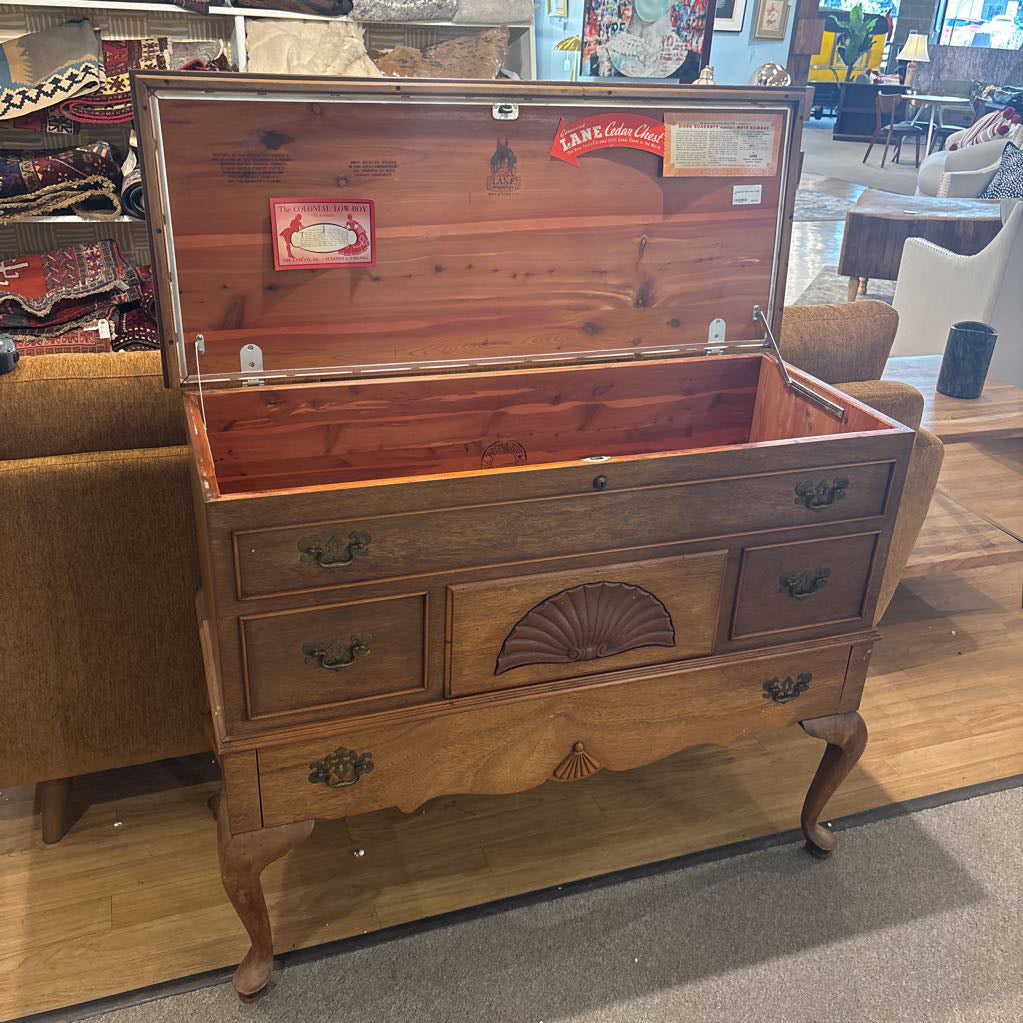 Vintage Lane Cedar Chest w/ Key