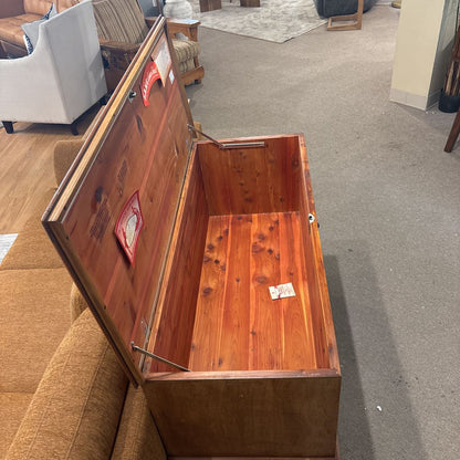 Vintage Lane Cedar Chest w/ Key