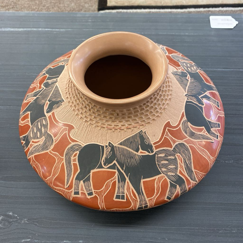 LUPE SOTO Signed Mata Ortiz Carved Horse Pottery Vase