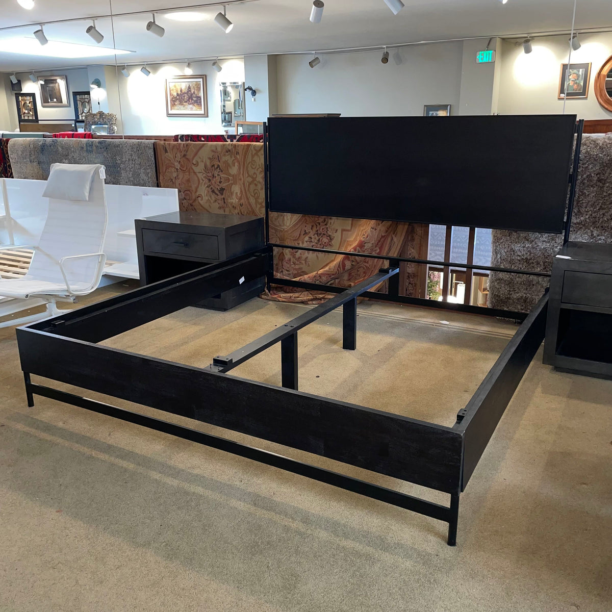 Pottery Barn Warren Black Wood & Metal King Platform Bed C BED FRAMES
