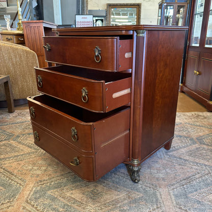 3 Drawer Traditional Side Chest