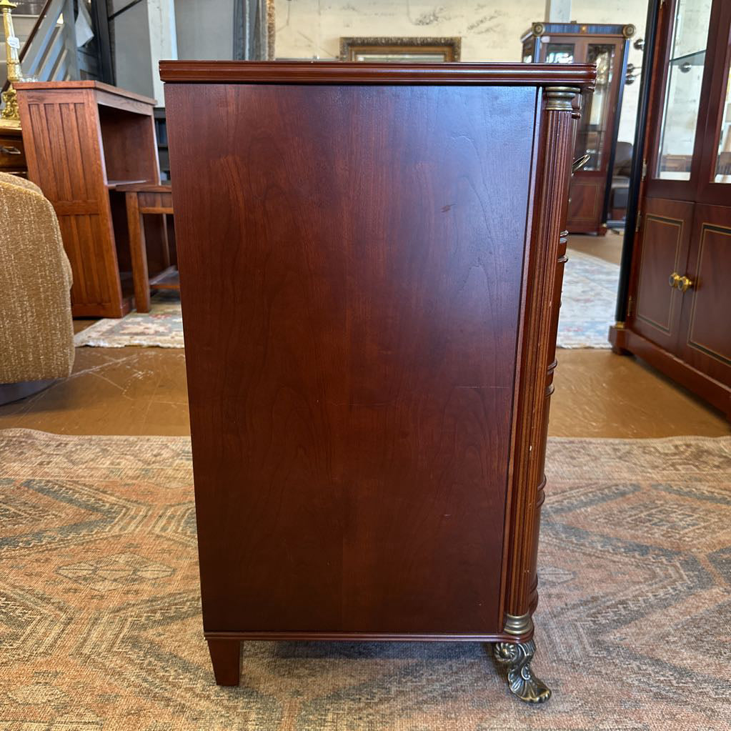 3 Drawer Traditional Side Chest