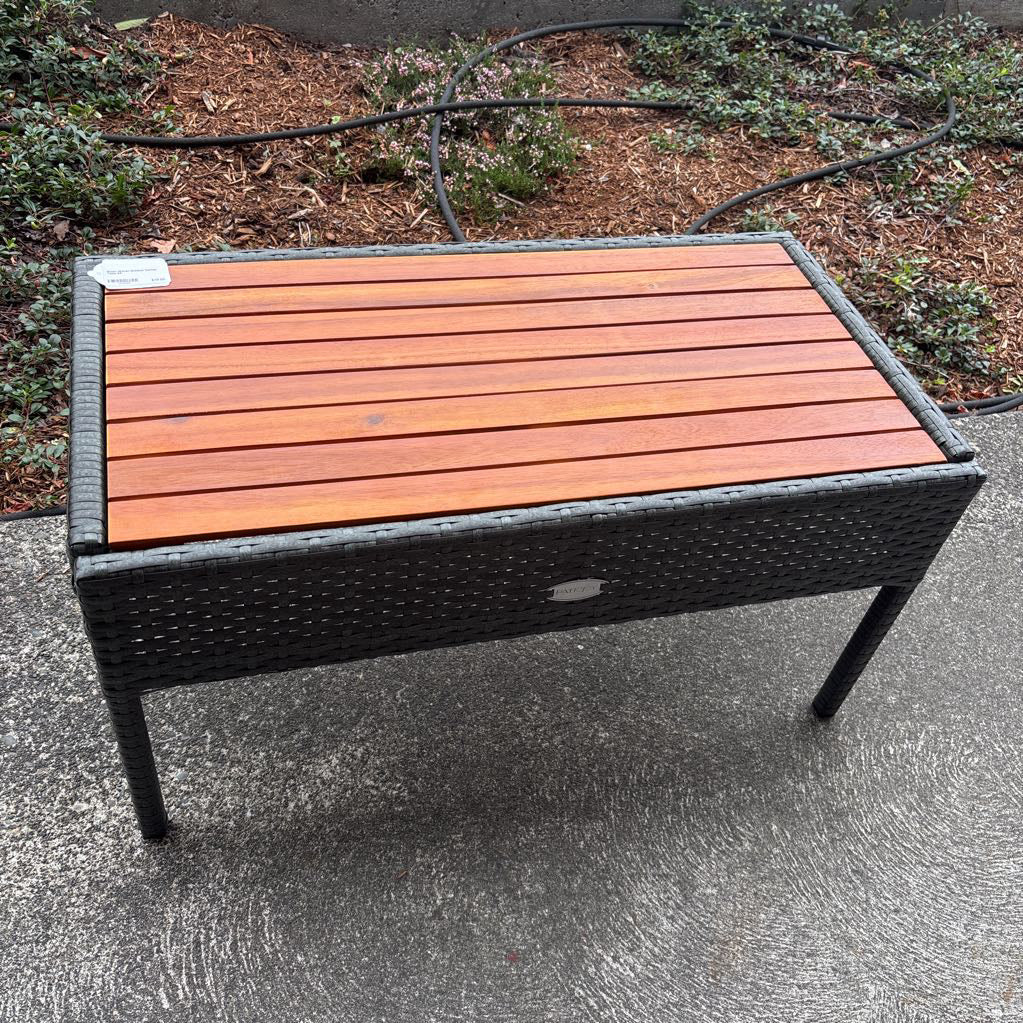 Green Woven Outdoor Coffee Table C COFFEE TABLES