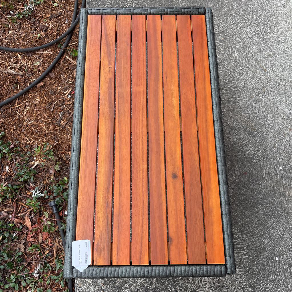 Green Woven Outdoor Coffee Table C COFFEE TABLES