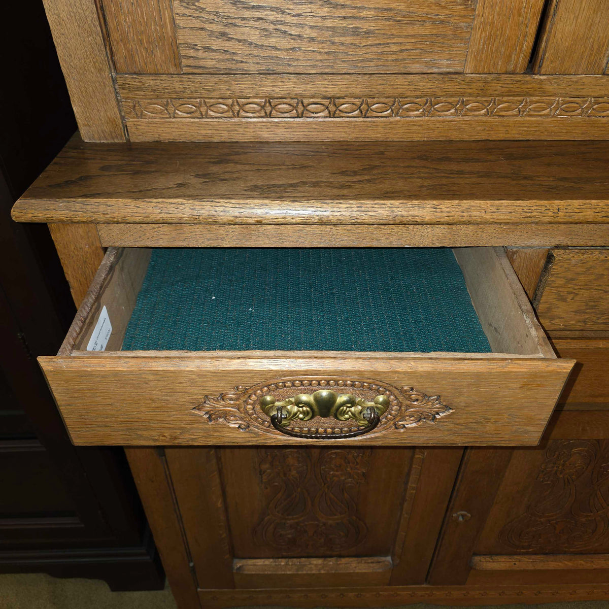 Antique Oak Carved Detail Hutch *No Key*