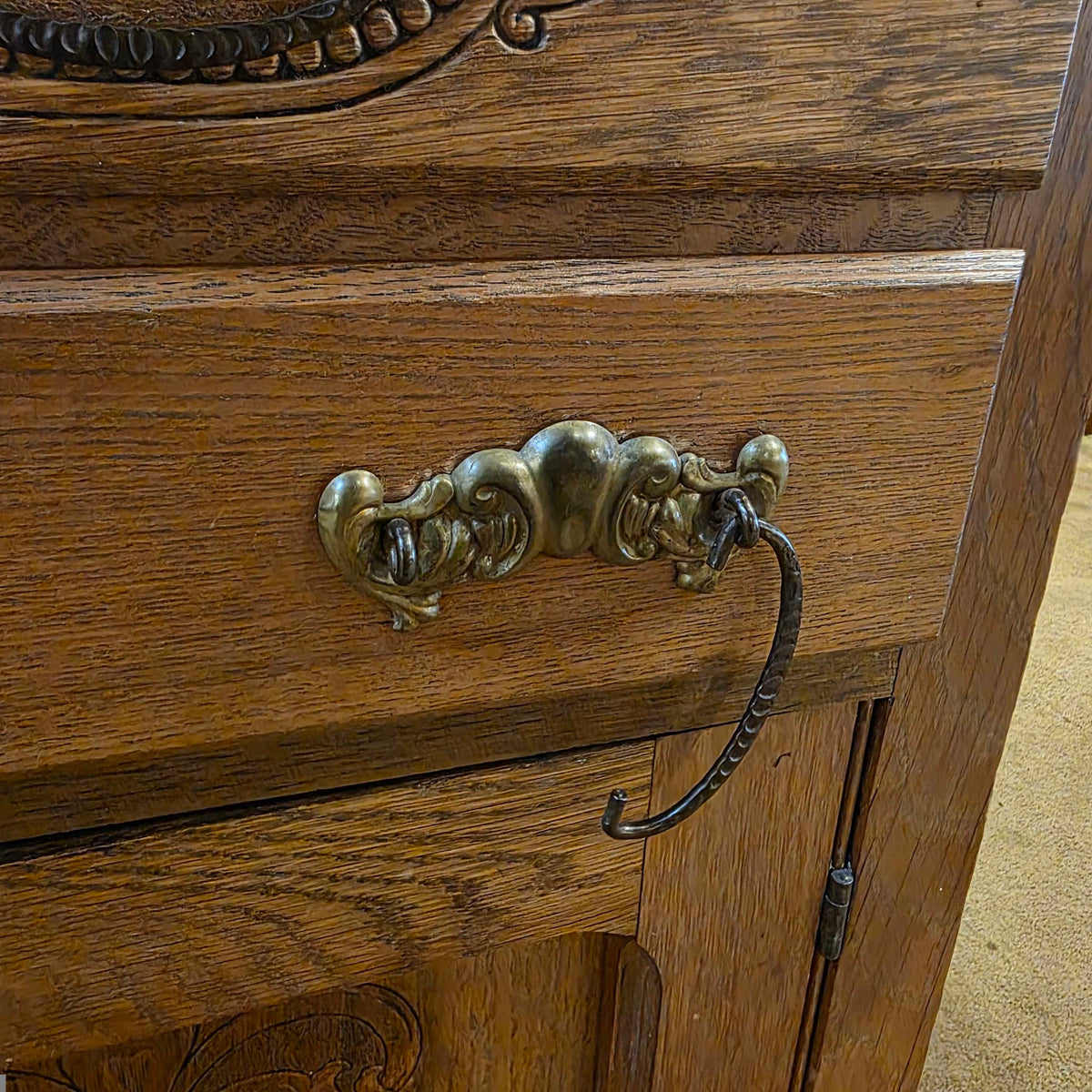 Antique Oak Carved Detail Hutch *No Key*