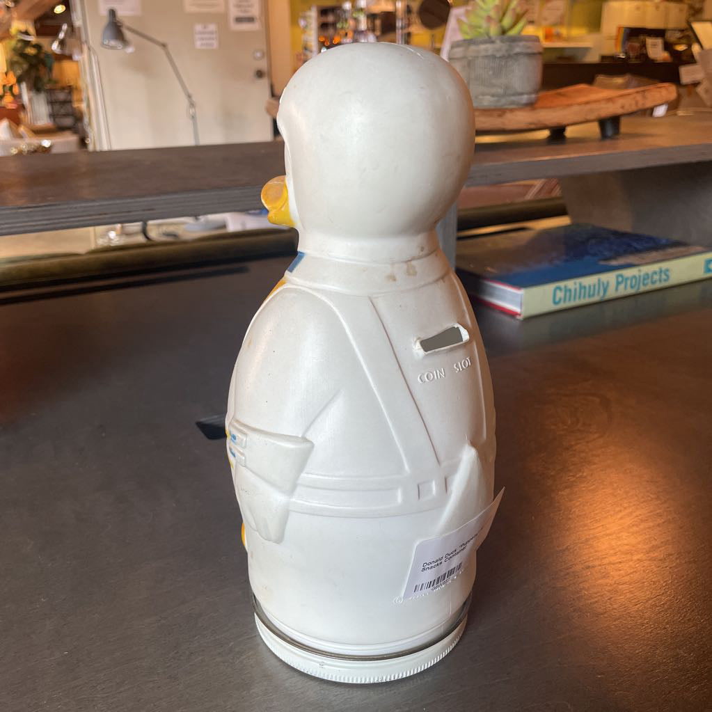 Donald Duck "Puppets" Nabisco Snacks Container