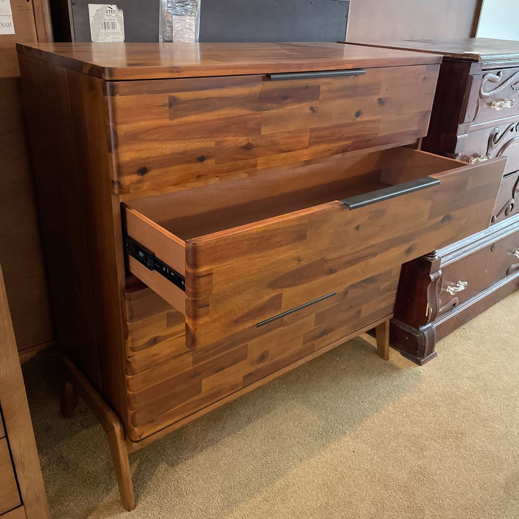 Scandi-Retro Chest