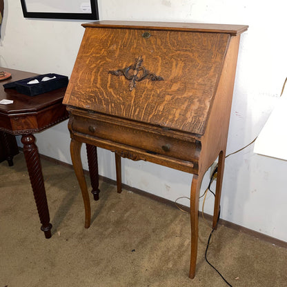 Quartersawn Oak Secretary Desk *As Is* *No Key*