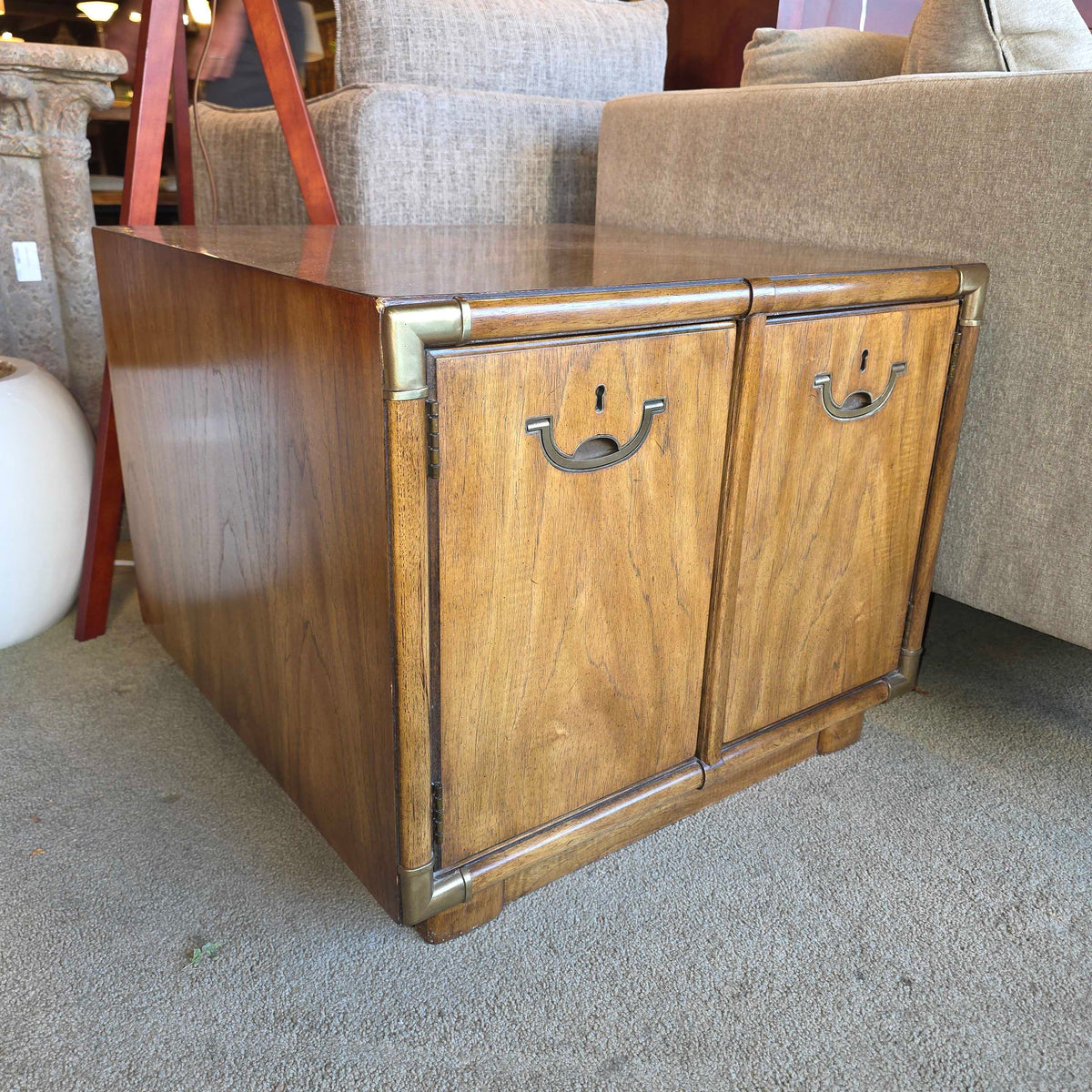 Dexel Hertage Accolade Campaign Style Commode End Table