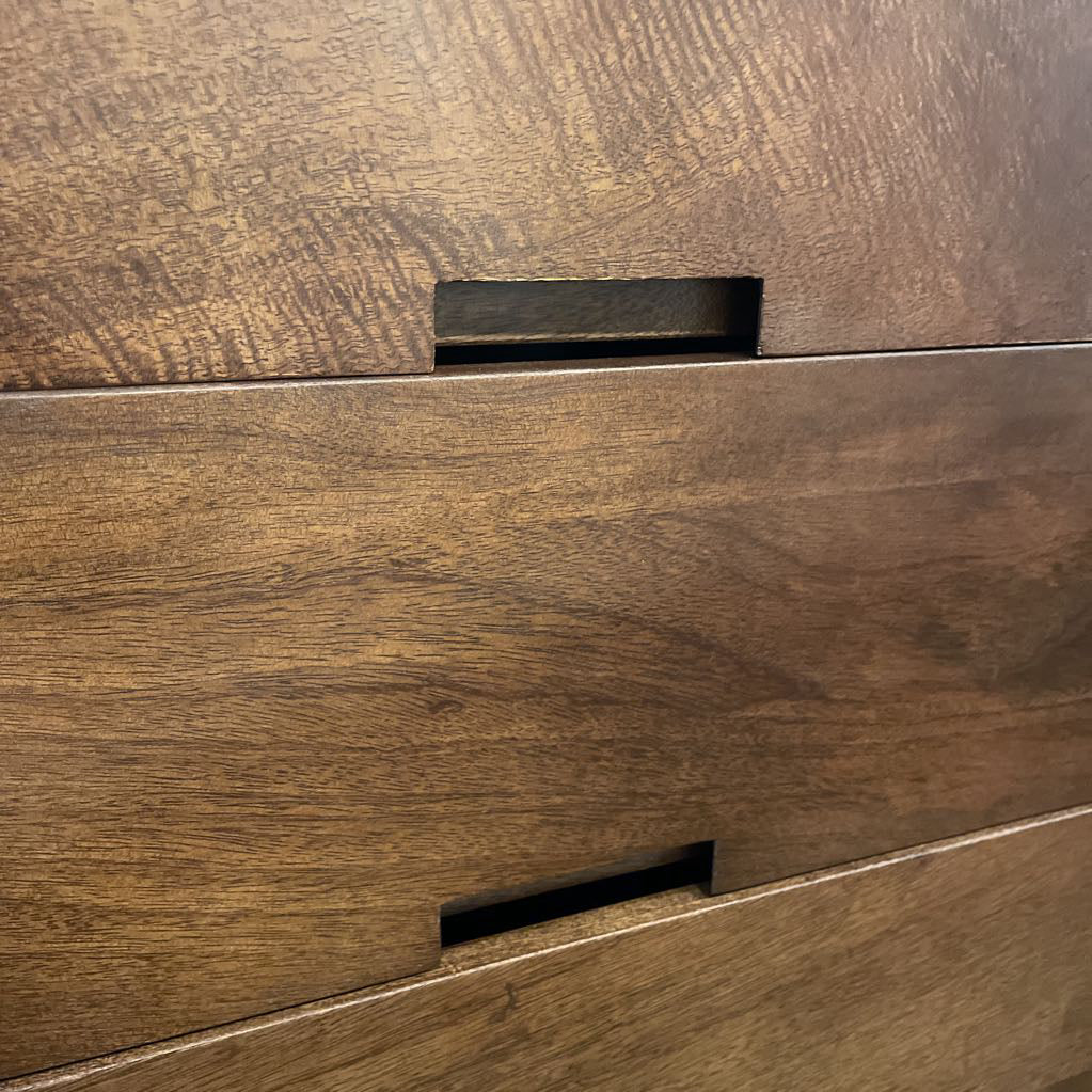 Milnor Chest of Drawers