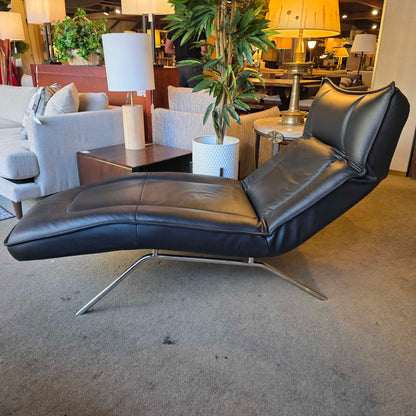 Scandinavian Black Adjustable Chaise Lounge
