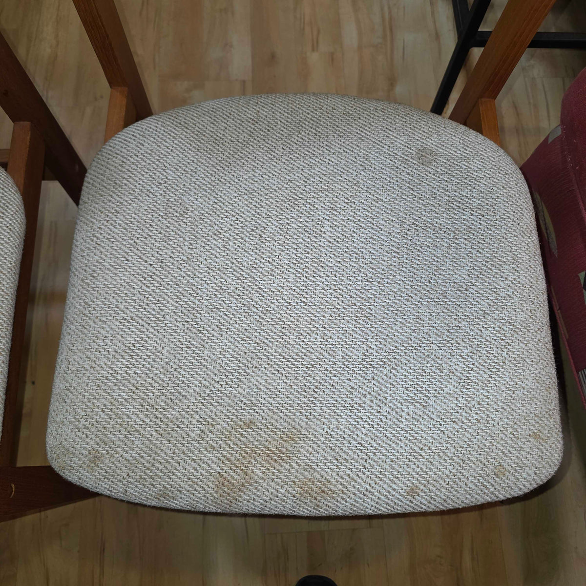 MC Benny Linden Teak Frame Cream Seat Dining Chair SET of 5 AS IS C DINING CHAIRS