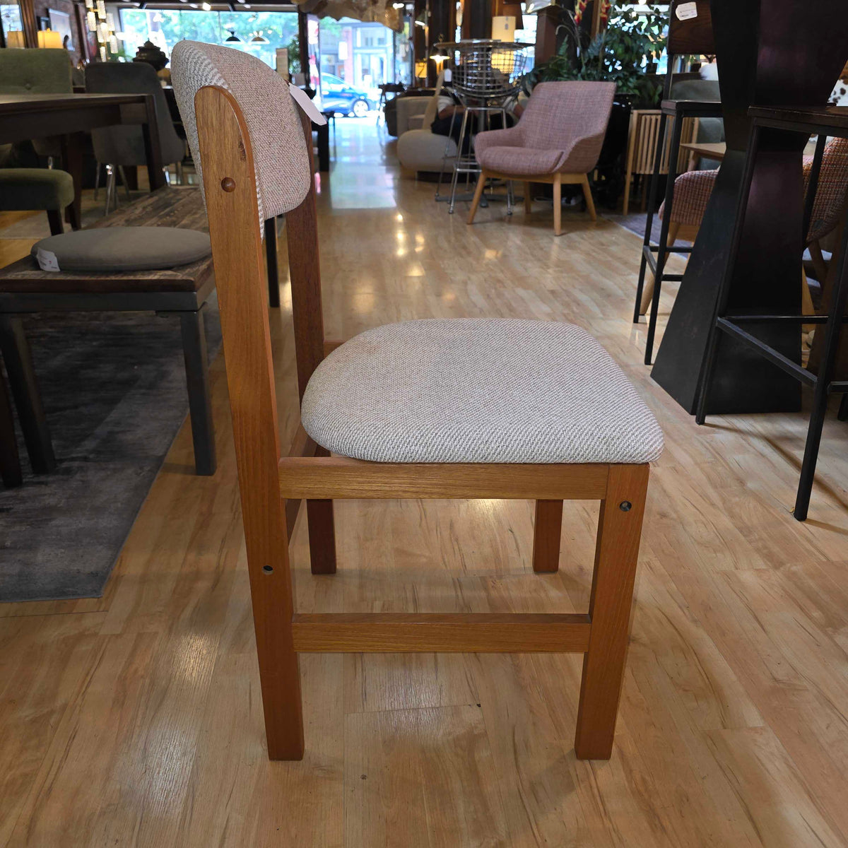 MC Benny Linden Teak Frame Cream Seat Dining Chair SET of 5 AS IS C DINING CHAIRS