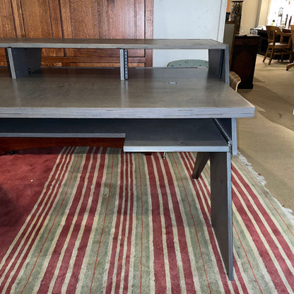 De-Fi Platform Gray Production Studio Desk