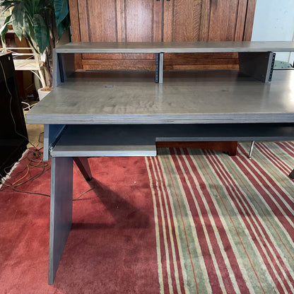 De-Fi Platform Gray Production Studio Desk