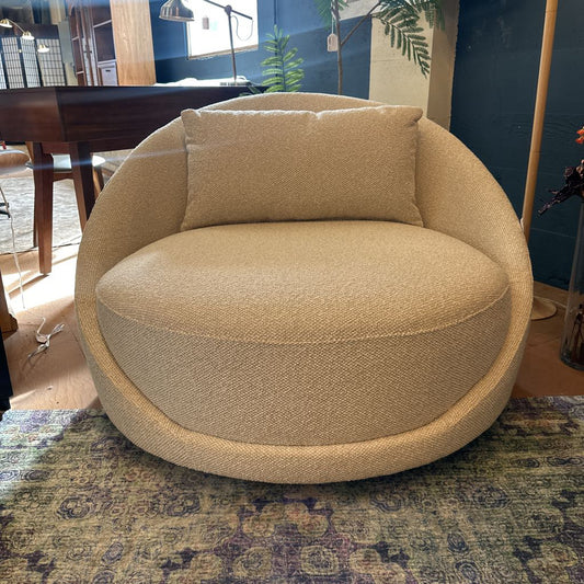 Parana Linen Accent Chair U ACCENT CHAIRS