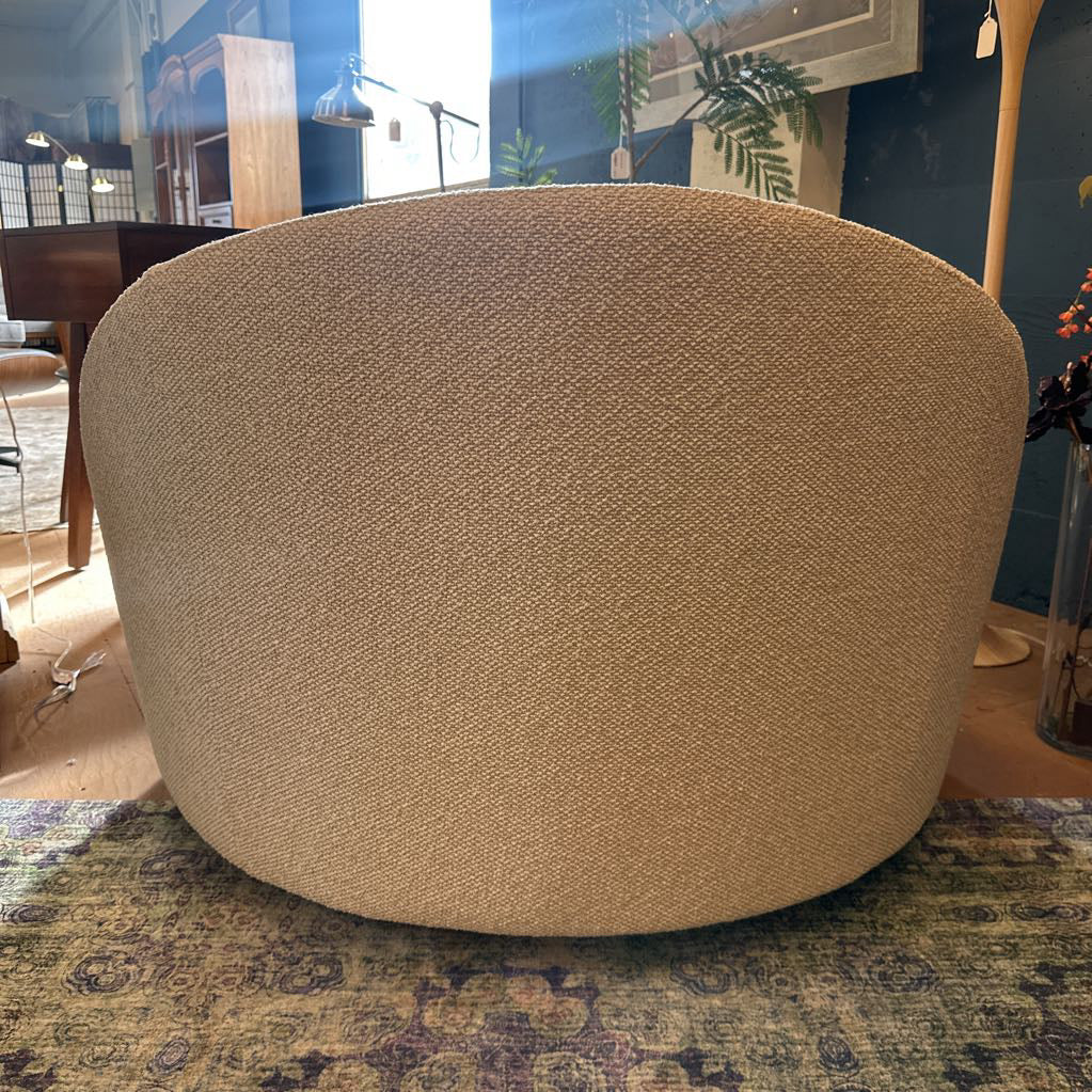 Parana Linen Accent Chair U ACCENT CHAIRS