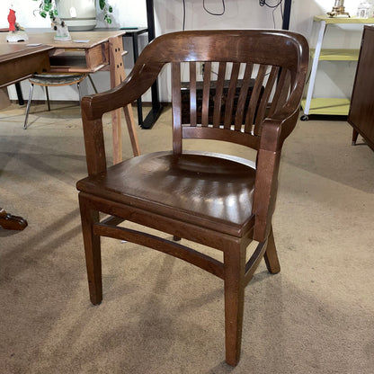 Vintage W.H Gunlocke Courthouse Chair