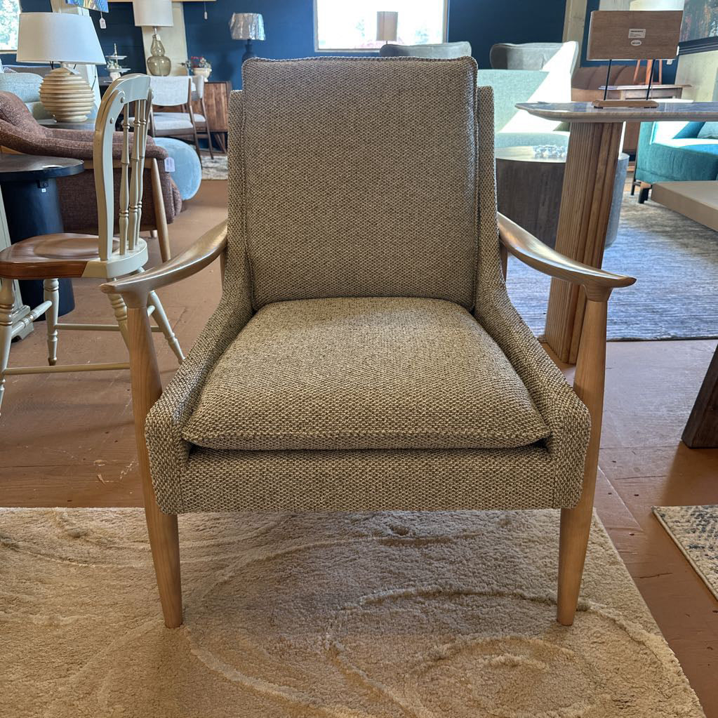 Villarica Olive Moss Light Wood Arm Chair