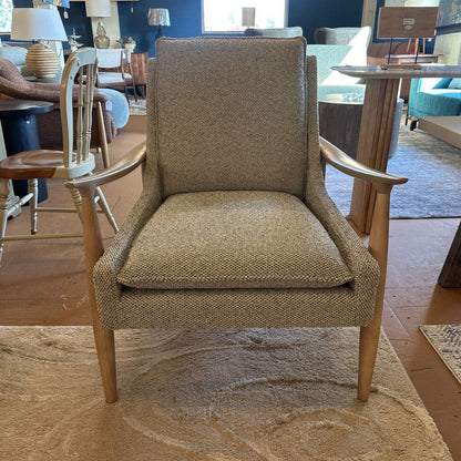 Villarica Olive Moss Light Wood Arm Chair