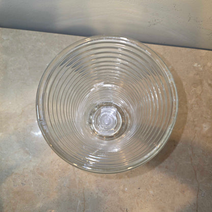 Round Grooved Clear Glass Vase with Scalloped Fringe Base