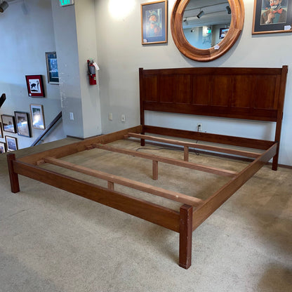 Stickley Cal Kink Cherry Bed Frame(no slats) C BED FRAMES