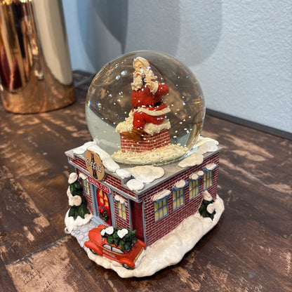 Coca-Cola Santa Snow Globe