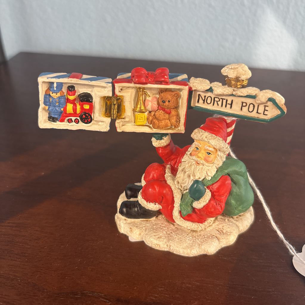North Pole Alaska Santa Figure