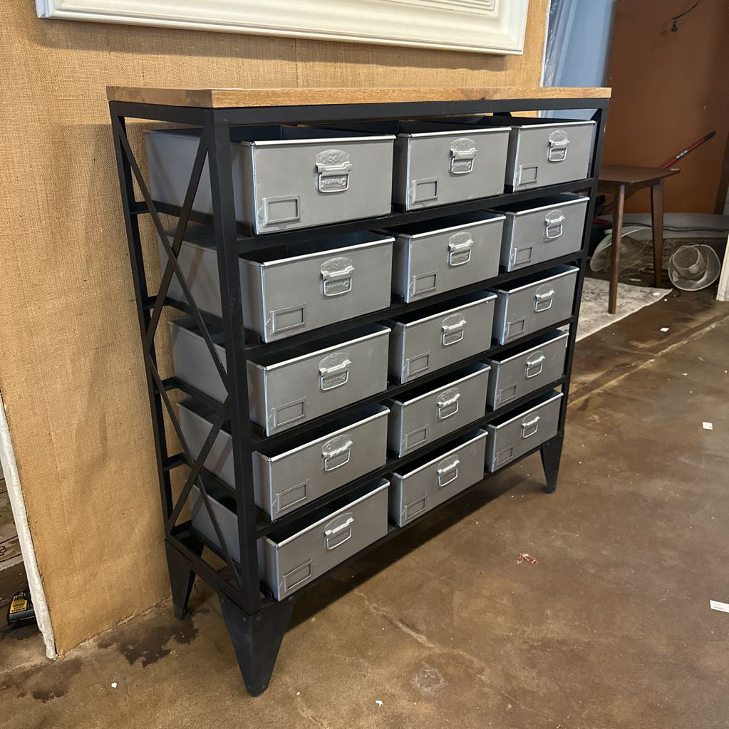 Industrial Storage Chest C CABINETS