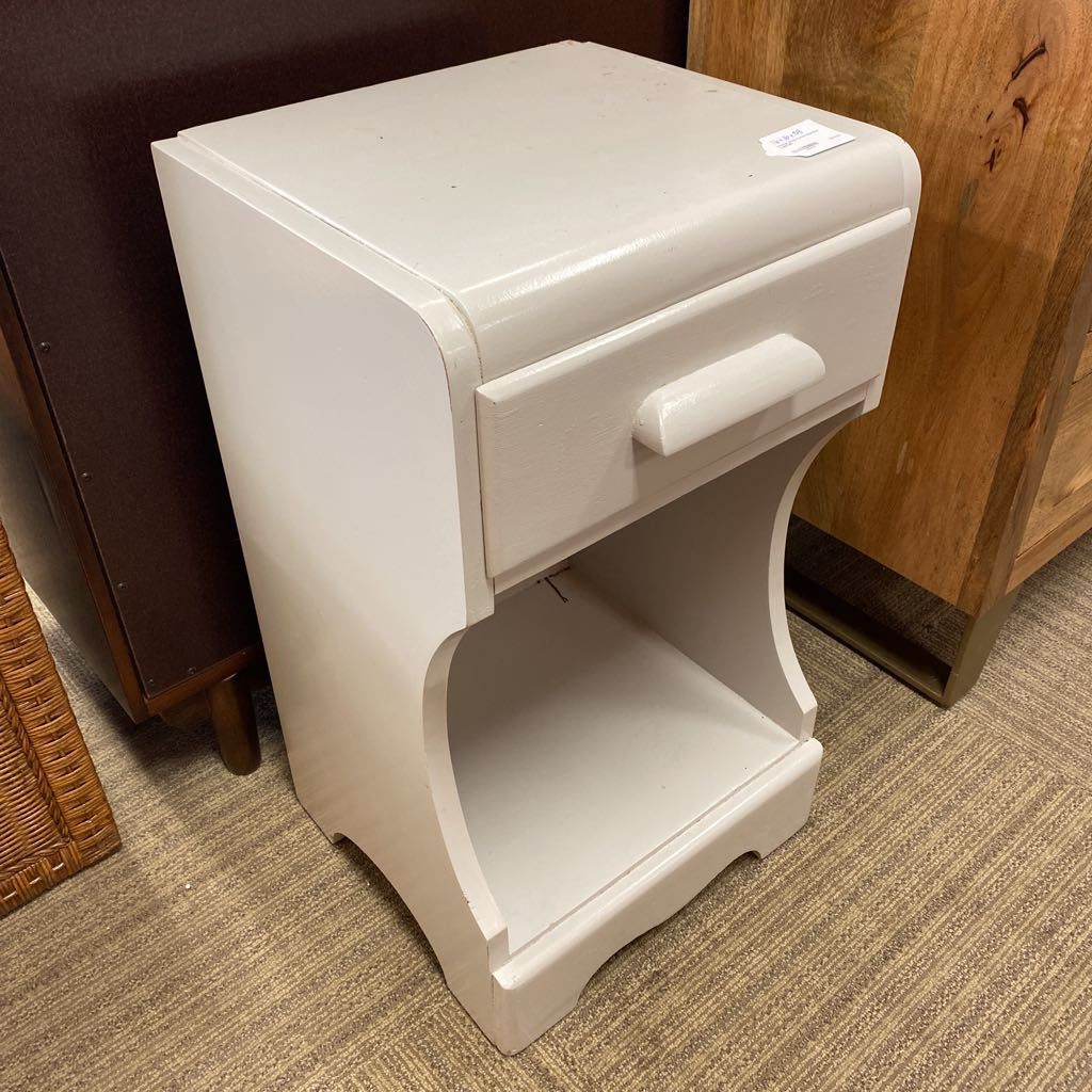 Vintage White Curved Side End Table