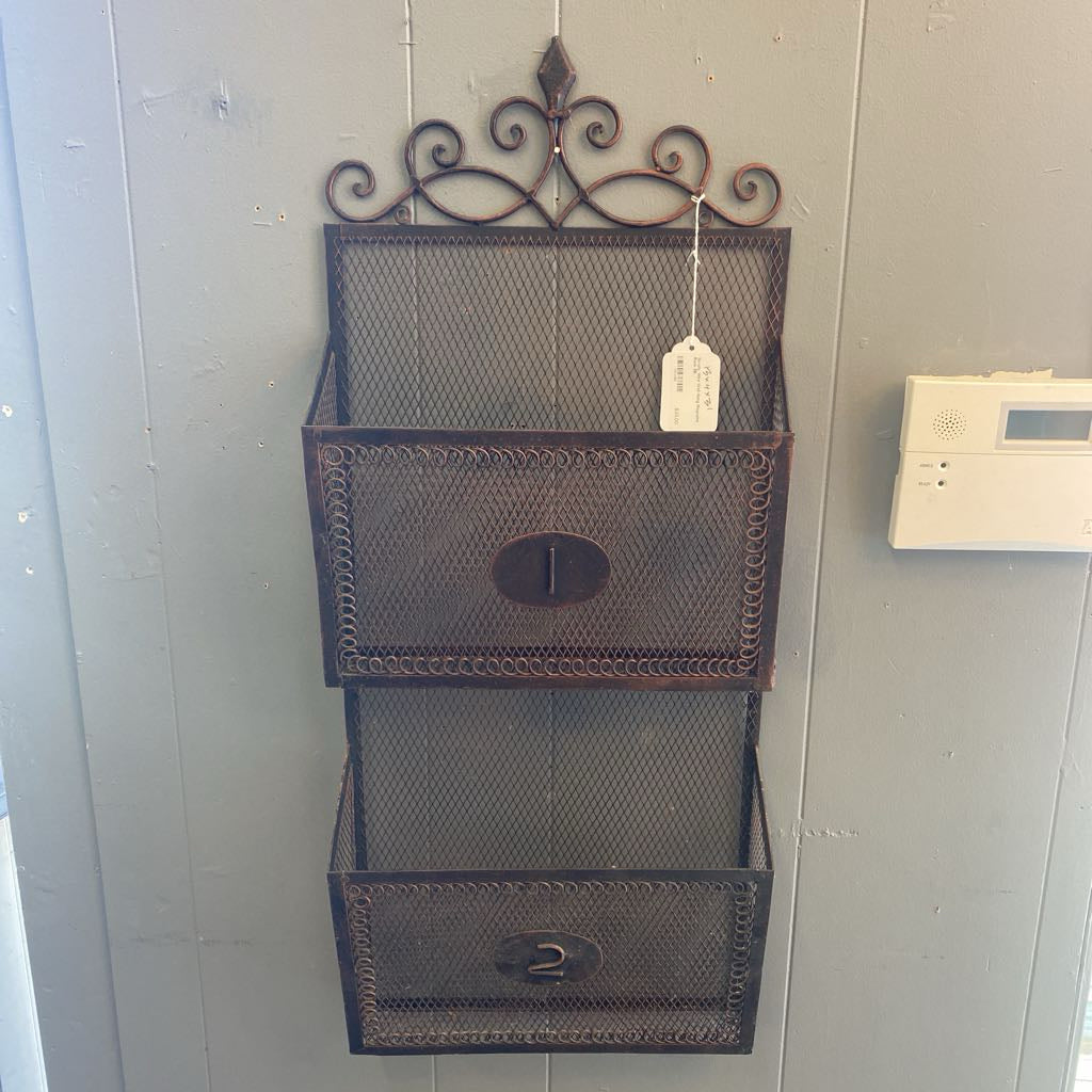 Scrolly Wire Wall Hung Magazine Rack
