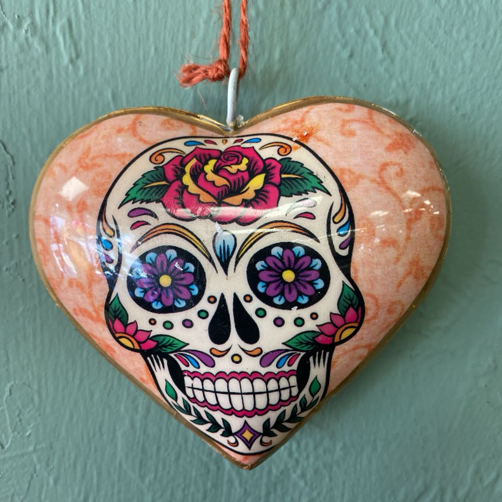 Dia de los Muertos Heart Decor