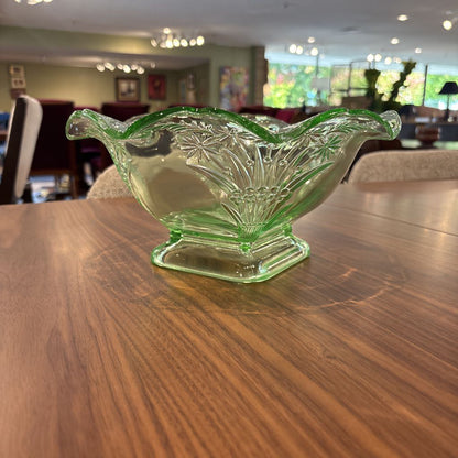 Vintage Green Glass Ruffled Pattern Bowl