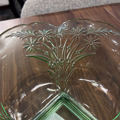 Vintage Green Glass Ruffled Pattern Bowl