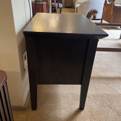 Dark Wood Nighstand w/ 2 Drawers and Pullout Platform