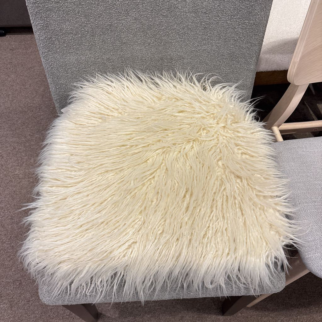 Fur Seat SMALLS