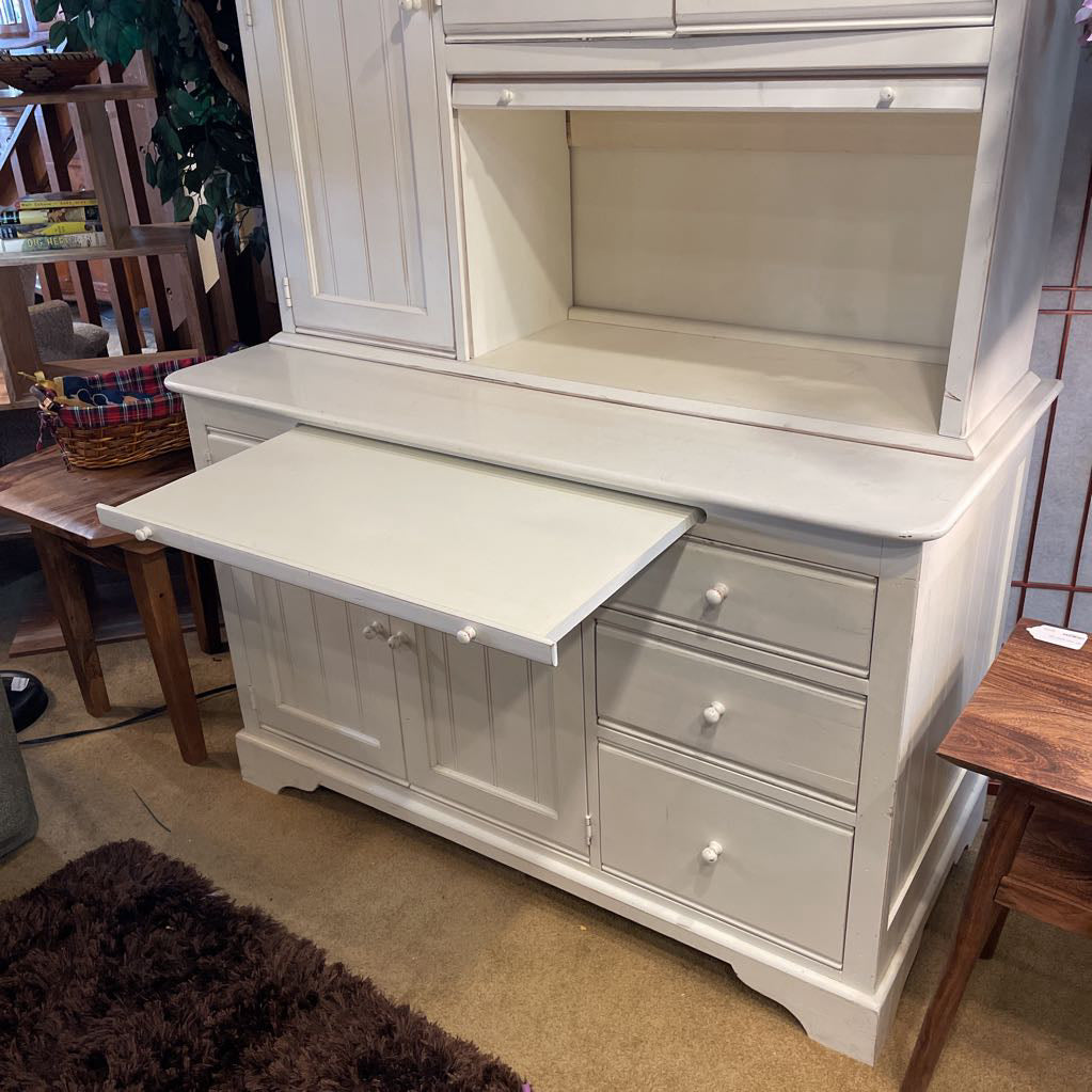 Lexington White Farmhouse Style 2 Piece Kitchen Cabinet