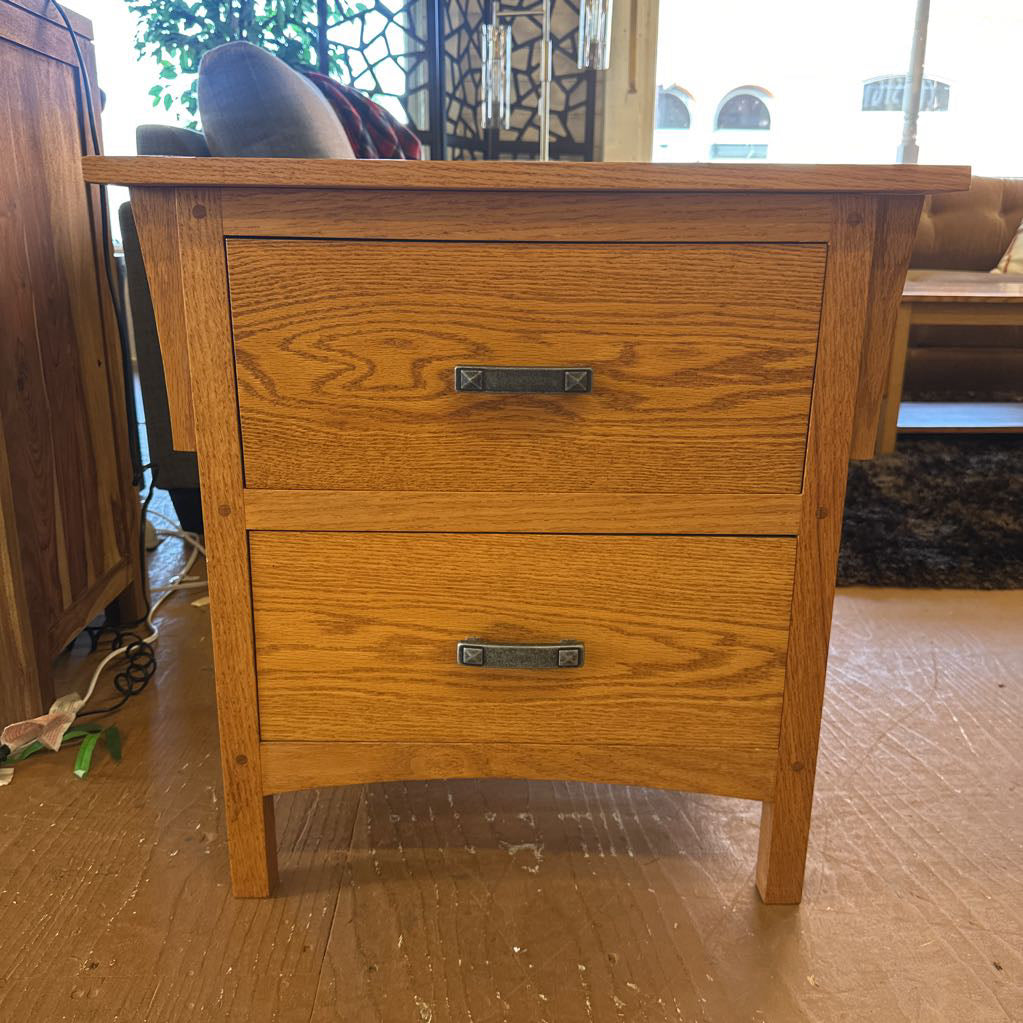 Mission Style Nightstand C SIDE TABLES