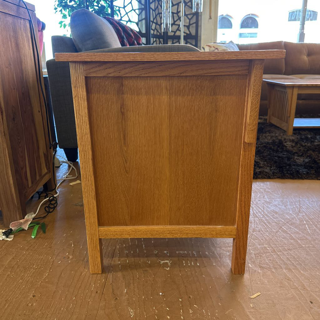 Mission Style Nightstand C SIDE TABLES