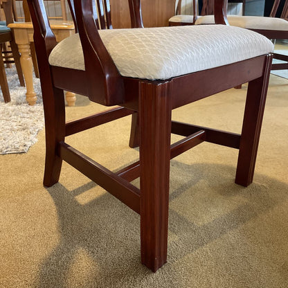 Reddish Tone Oval Dining Table with Leaves and 8 Chairs SET. AS IS