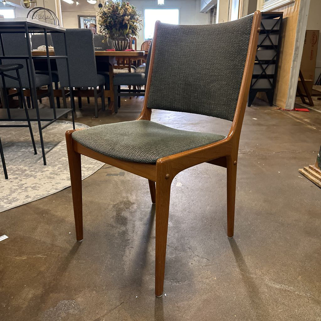 Teak High Back Dining Chair